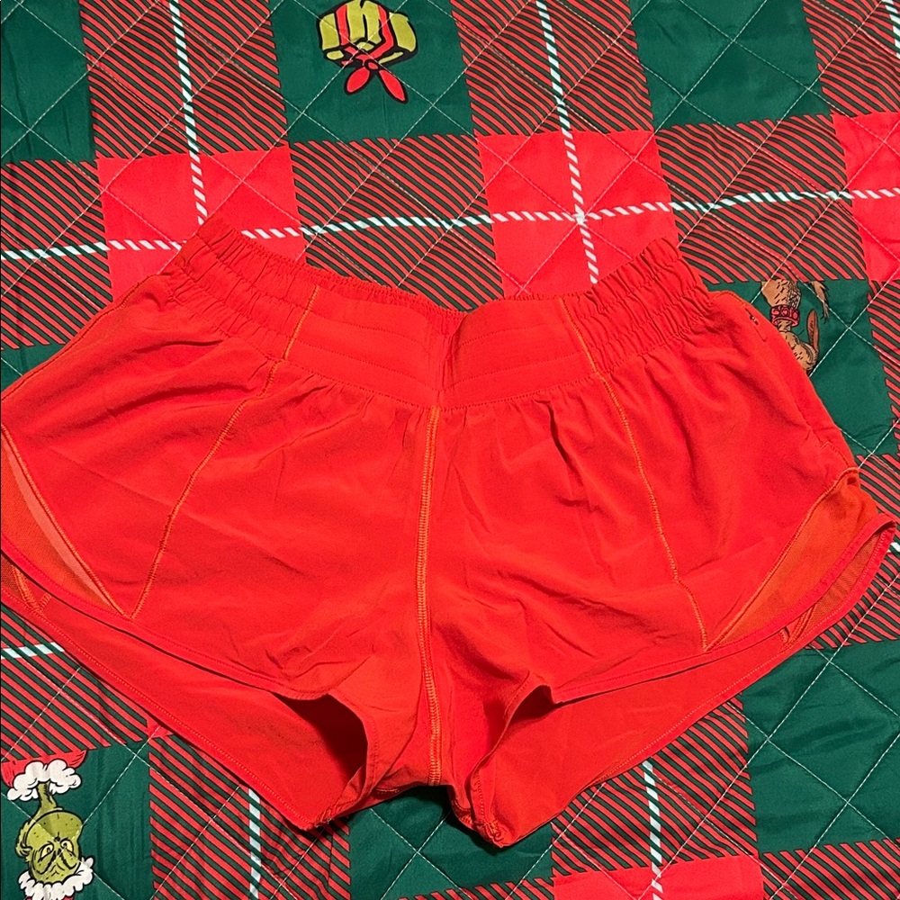 lululemon athletica Hotty Hot Lined Short 2.5"